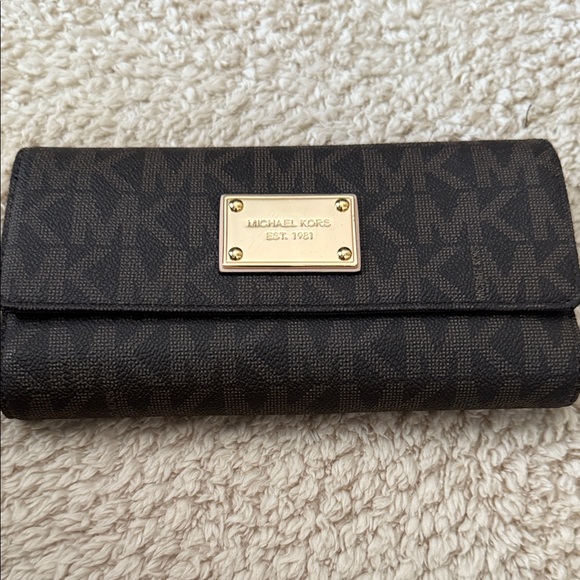 Michael Kors Handbags - Michael Kors Dark Brown Signature Checkbook Wallet